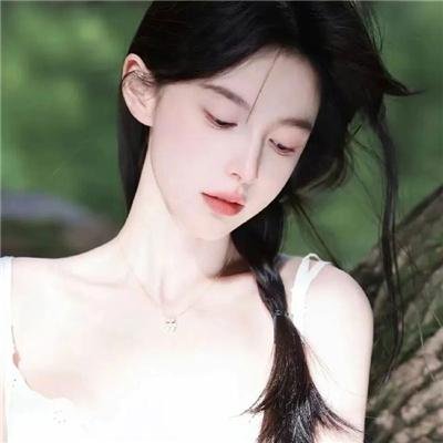 他的摩托,她的岛